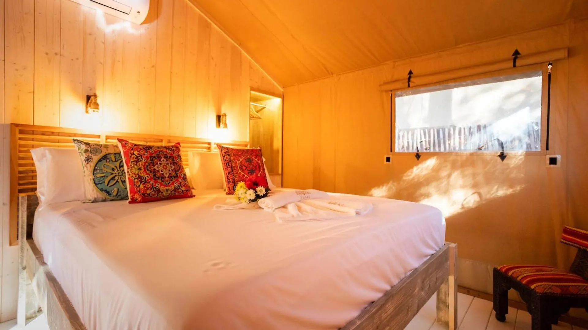 Dunas Luxury Beach Resort Tarifa 0*,  España